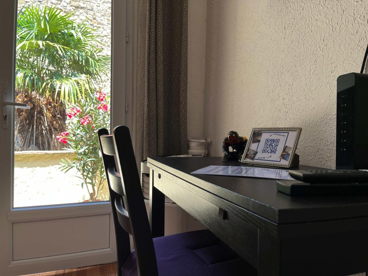 Studio Avec Terrasse Sur Cour, Authentique, Calme Avignon Exteriör bild